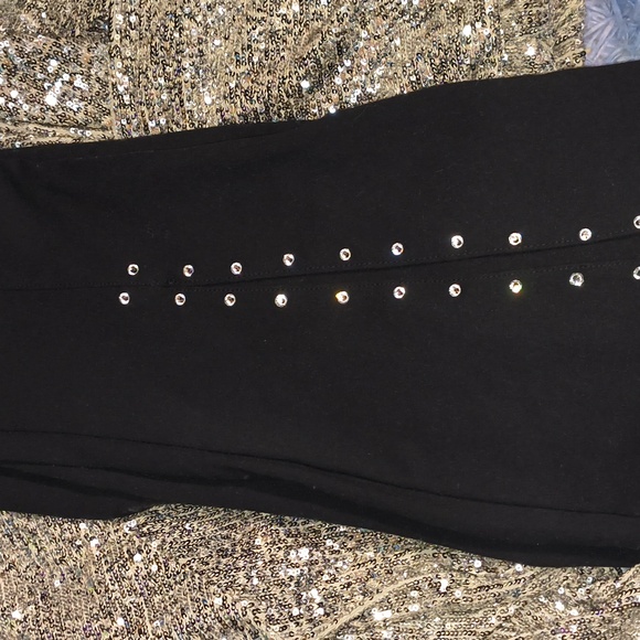 Black Leggings with Silver Studs - Picture 2 of 4